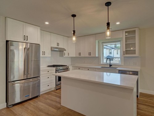 1104 Celia Crescent, Gibsons, BC 