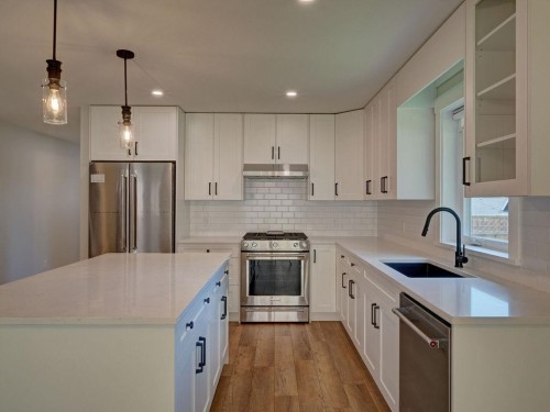 1104 Celia Crescent, Gibsons, BC 