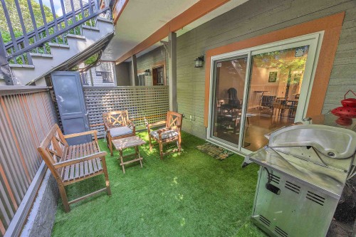 2433 6Th Avenue W, Vancouver, BC 