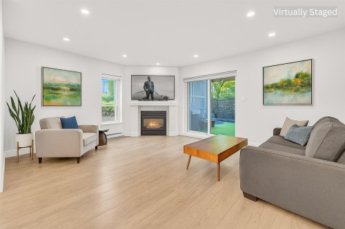 2433 6Th Avenue W, Vancouver, BC 