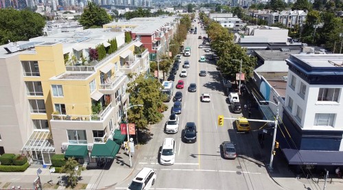 2433 6Th Avenue W, Vancouver, BC 