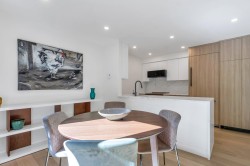 1340 7th Avenue W Vancouver, BC V6H 3W5