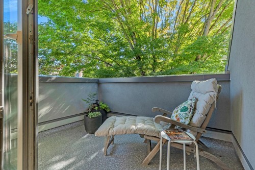 1340 7Th Avenue W, Vancouver, BC 