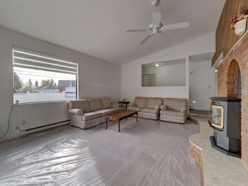 776 Seacot Way, Gibsons, BC 