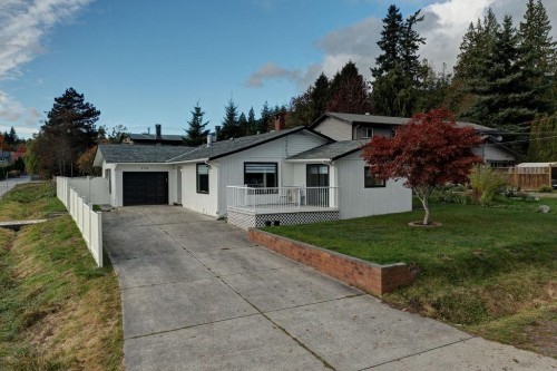 776 Seacot Way, Gibsons, BC 