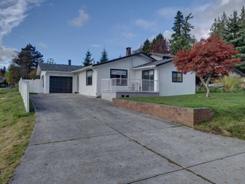 776 Seacot Way, Gibsons, BC 