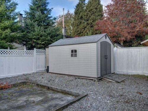 776 Seacot Way, Gibsons, BC 