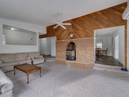 776 Seacot Way, Gibsons, BC 