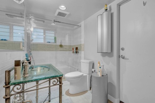 7187 Marguerite Street, Vancouver, BC 