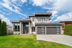 10791 Ashcroft Avenue  Richmond, BC V7A 3C2