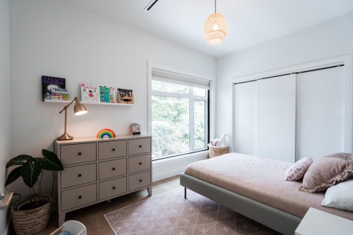 3337 40Th Avenue W, Vancouver, BC 