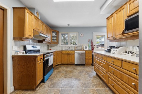 2923 32Nd Avenue W, Vancouver, BC 