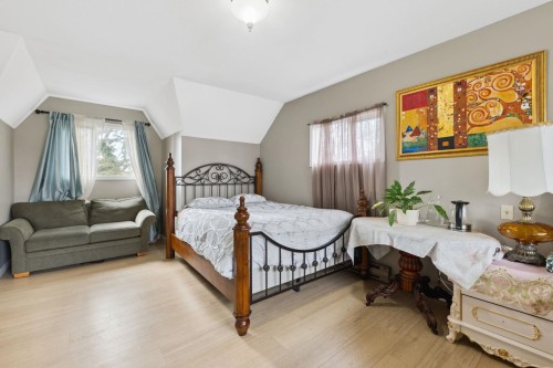 2923 32Nd Avenue W, Vancouver, BC 