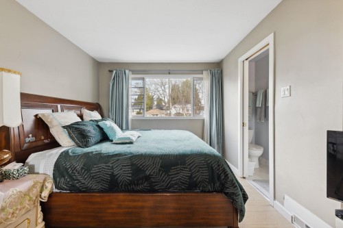 2923 32Nd Avenue W, Vancouver, BC 