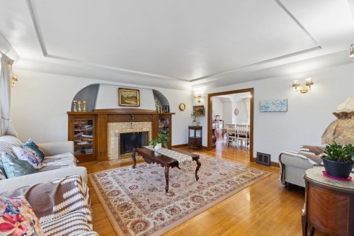 2923 32Nd Avenue W, Vancouver, BC 