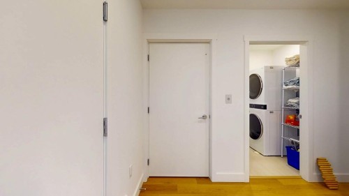 102-263 Gower Point Road, Gibsons, BC 