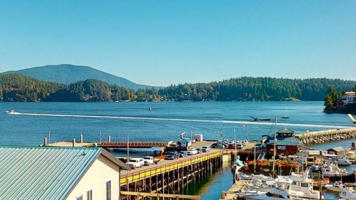 102-263 Gower Point Road, Gibsons, BC 