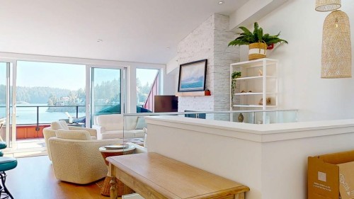 102-263 Gower Point Road, Gibsons, BC 