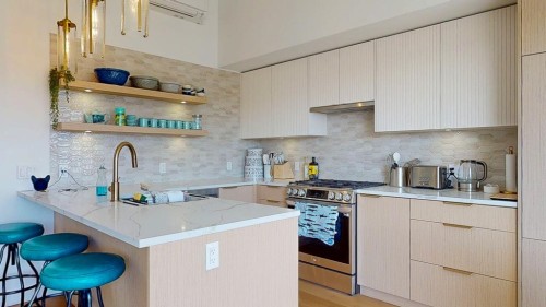 102-263 Gower Point Road, Gibsons, BC 