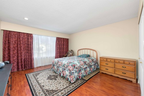 8680 Demorest Drive, Richmond, BC 