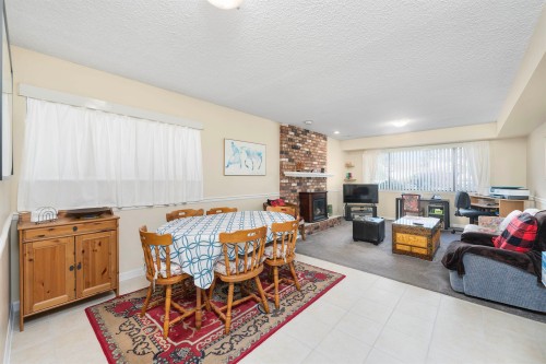 8680 Demorest Drive, Richmond, BC 