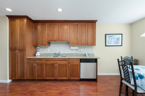 8680 Demorest Drive, Richmond, BC 