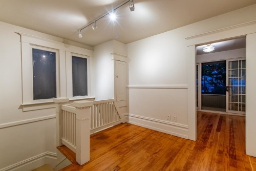 2243 5Th Avenue W, Vancouver, BC 