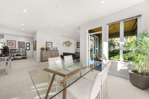 3887 Cates Landing Way, North Vancouver, BC 