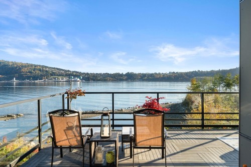 3887 Cates Landing Way, North Vancouver, BC 