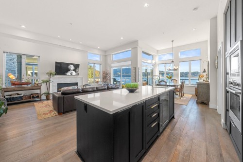 3887 Cates Landing Way, North Vancouver, BC 