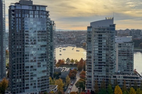 2703-638 Beach Crescent, Vancouver, BC 