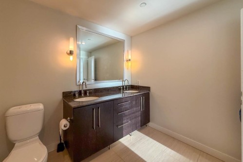 2703-638 Beach Crescent, Vancouver, BC 