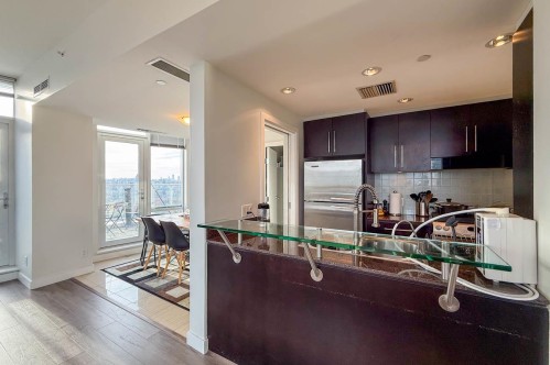 2703-638 Beach Crescent, Vancouver, BC 