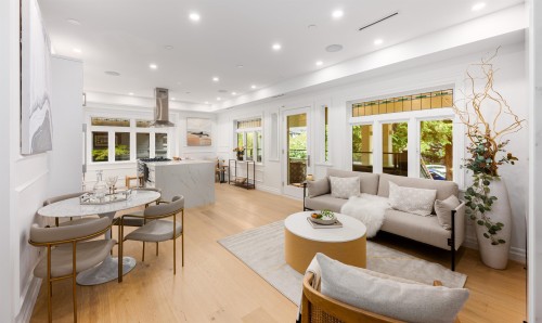 2014 15Th Avenue W, Vancouver, BC 