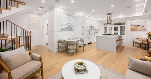 2014 15Th Avenue W, Vancouver, BC 