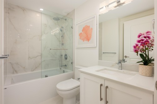 2016 15Th Avenue W, Vancouver, BC 