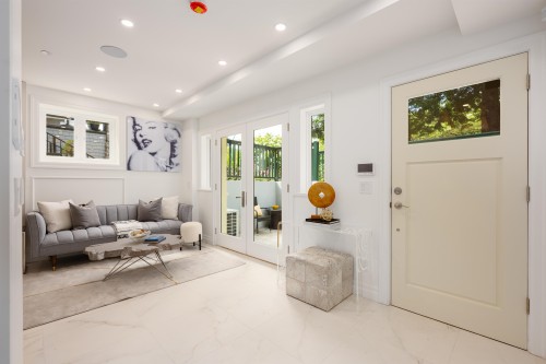 2016 15Th Avenue W, Vancouver, BC 