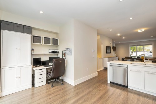 25-13260 236 Street, Maple Ridge, BC 