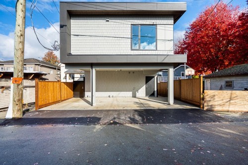 2462 Adanac Street, Vancouver, BC 