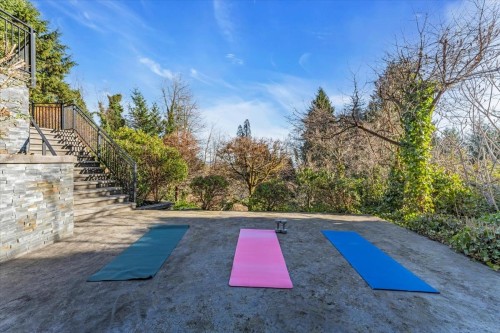 1125 Groveland Court, West Vancouver, BC 