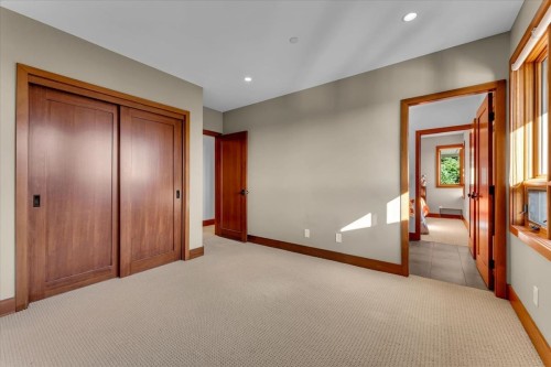 1125 Groveland Court, West Vancouver, BC 