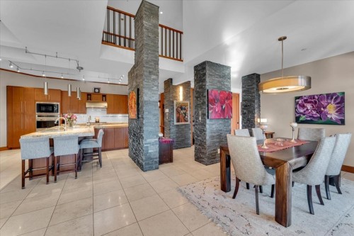 1125 Groveland Court, West Vancouver, BC 