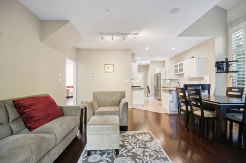 1271 3Rd Street, West Vancouver, BC 