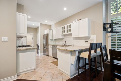 1271 3Rd Street, West Vancouver, BC 