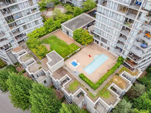 603-7362 Elmbridge Way, Richmond, BC 