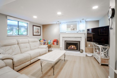 2475 Norcrest Court, Burnaby, BC 