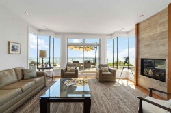 304-2535 Garden Court  West Vancouver, BC V7S 0A1