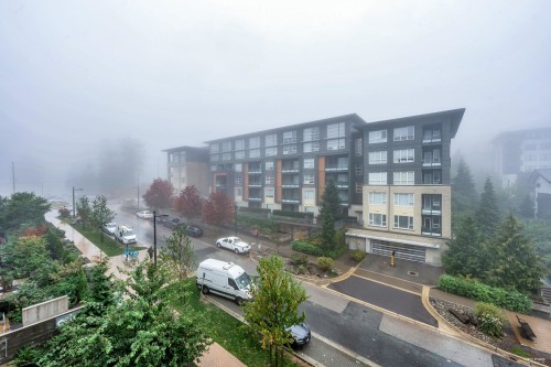 403-9888 University Crescent, Burnaby, BC 