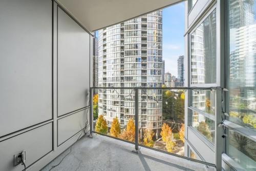 906-1438 Richards Street, Vancouver, BC 