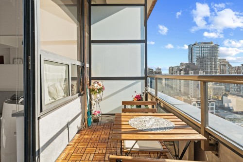 910-1010 Howe Street  Vancouver, BC V6Z 1P5